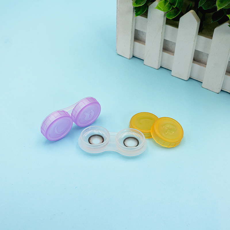 White Blue Yellow Pink Purple Candy Color Colored Contacts Wearing Tools for Outdoor Travel Bulk Supply Hard Made in China