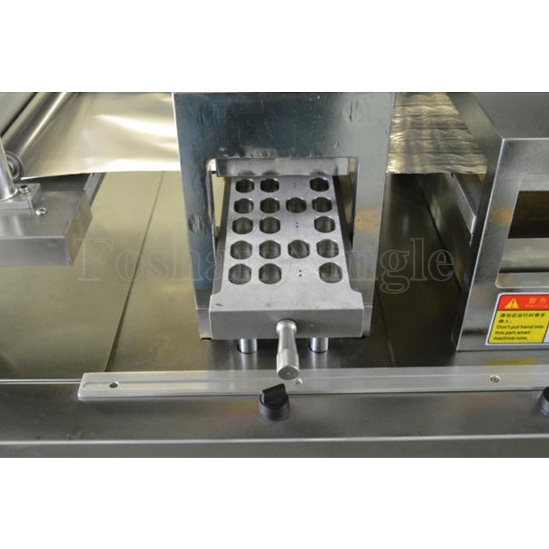 China Mini Sauce Jam Contact Lens Honey Blister Packaging Hot Sealing Machine for Blister Packing
